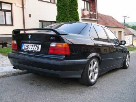 BMW E36 2,5i V6 24V vanos (2)